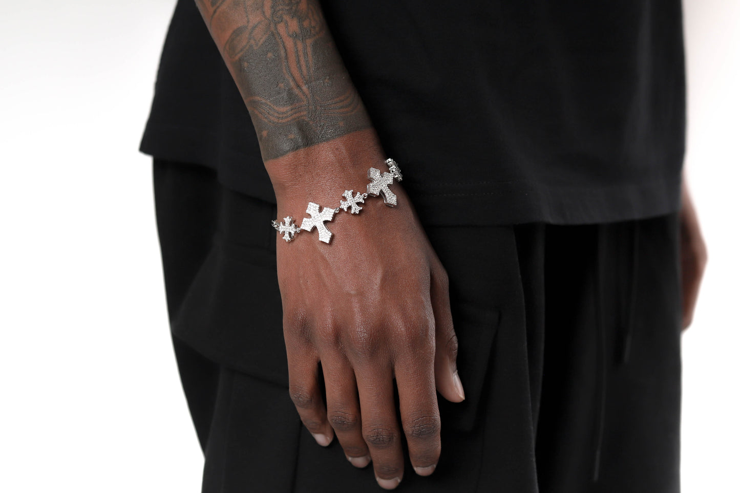 Moissanite Cross Link Bracelet